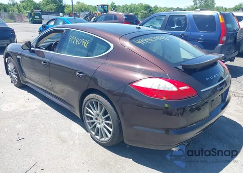 2012 Porsche Panamera S z USA, uszkodzony, nr VIN WP0AB2A75CL060106